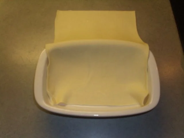 Rezept: Hühnerfrikassee in einem Blätterteigmantel Bild Nr. 3 Hühnerfrikassee in einem Blätterteigmantel - Rezept - Bild Nr. 3