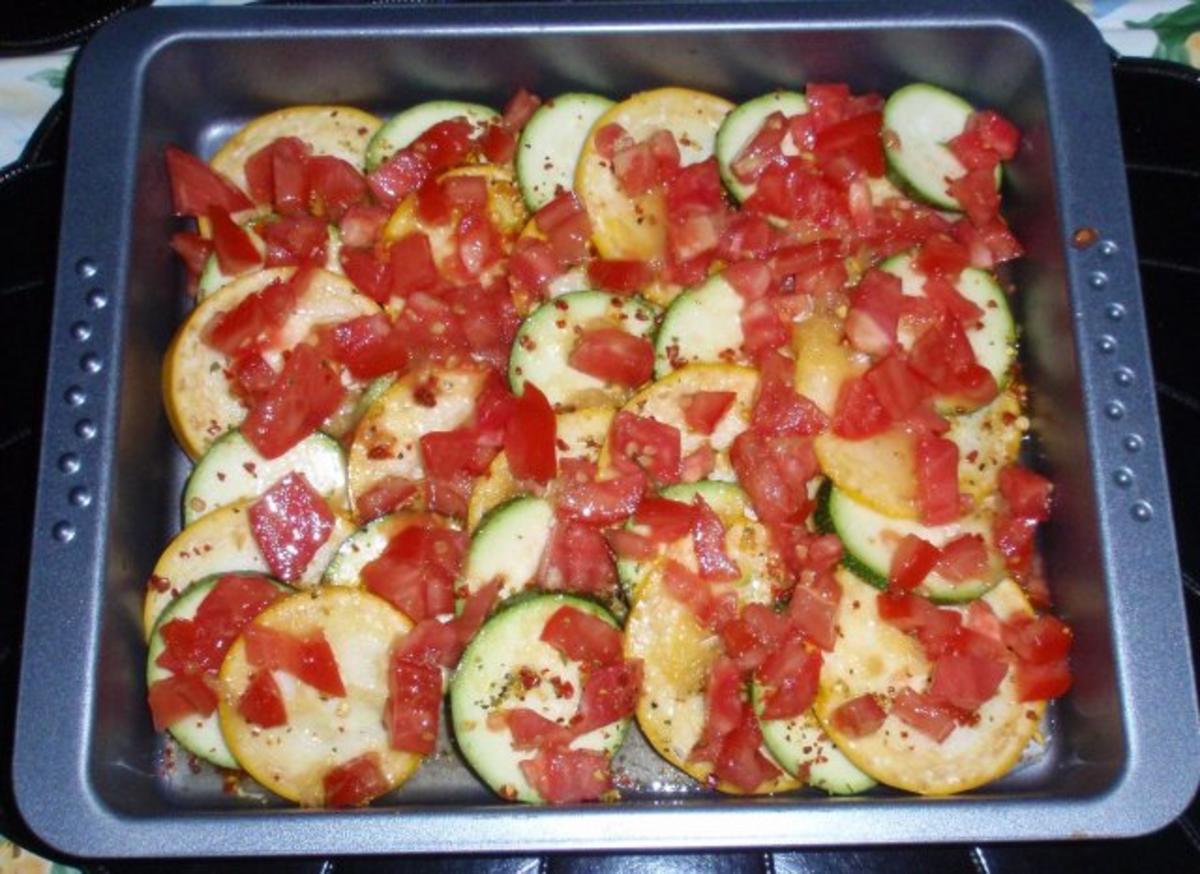 Schollenfilets mit Senf-Käse-Haube auf Zucchini-Tomaten-Gemüse - Rezept - Bild Nr. 5