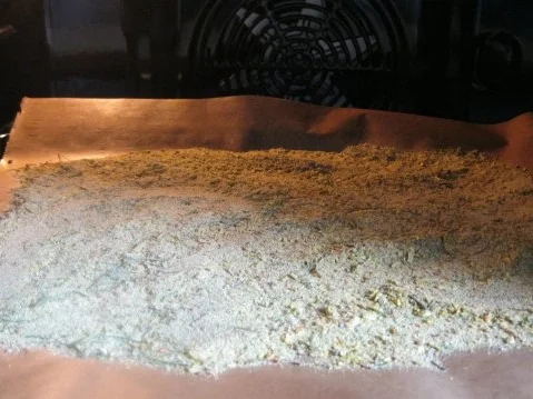 Lauchfäden im würzigem Knobi-Pulver - Rezept - Bild Nr. 3