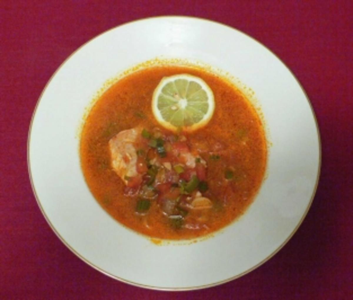 Rote Fischsuppe - Rezept mit Bild - kochbar.de