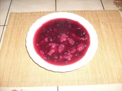Blaubeeren-Suppe mit Klieben - Rezept