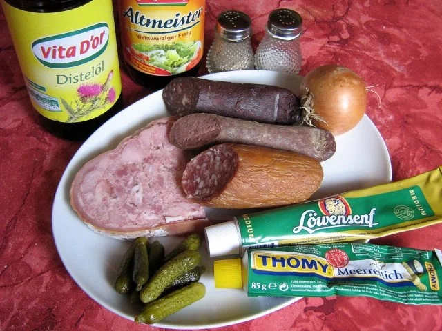 Rezept: Wurstsalat " Hausmacher"... Bild Nr. 2 Wurstsalat " Hausmacher"... - Rezept - Bild Nr. 2