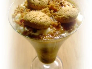Dessert: Grappa Amaretto Creme - Rezept