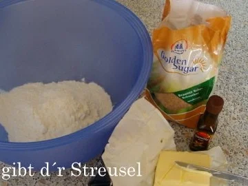 Rezept: Stachelbeerkuchen mit Streusel vom Blech Bild Nr. 7 Stachelbeerkuchen mit Streusel vom Blech - Rezept - Bild Nr. 7