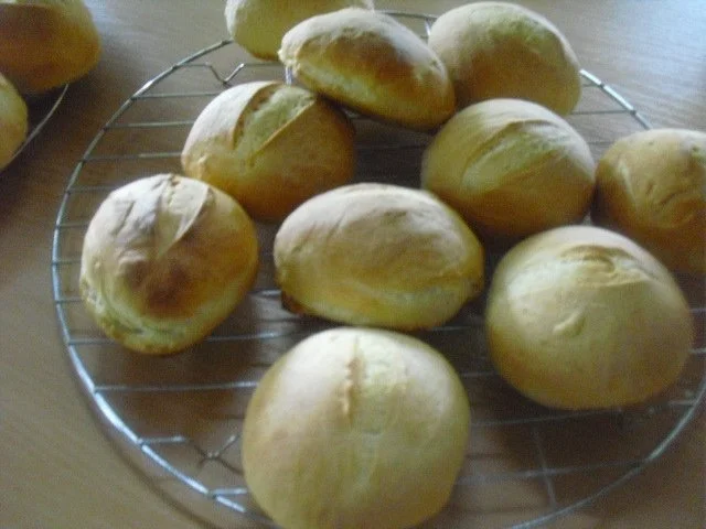 Weizenbrötchen - Rezept - Bild Nr. 3