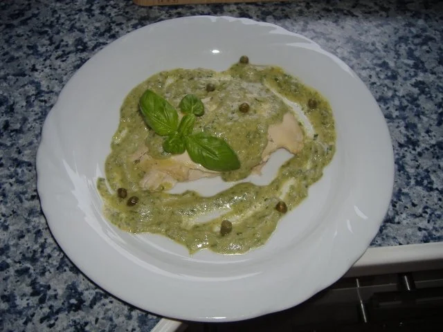 Huhn mit Thunfisch-Rucola-Sauce - Rezept