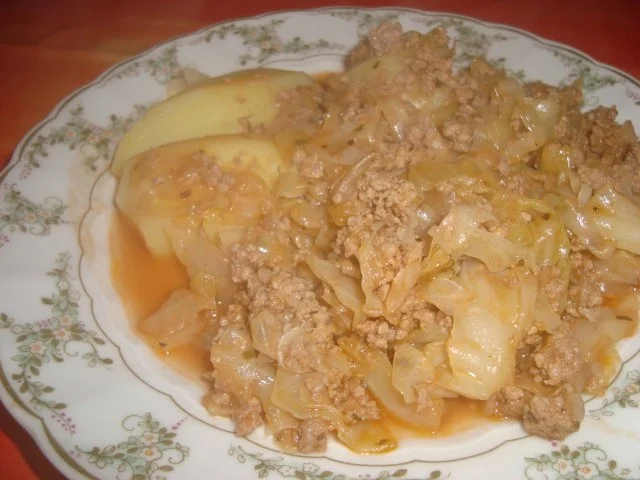 Rezept: Jaromakohl-Hack-Eintopf Bild Nr. 6 Jaromakohl-Hack-Eintopf - Rezept - Bild Nr. 6