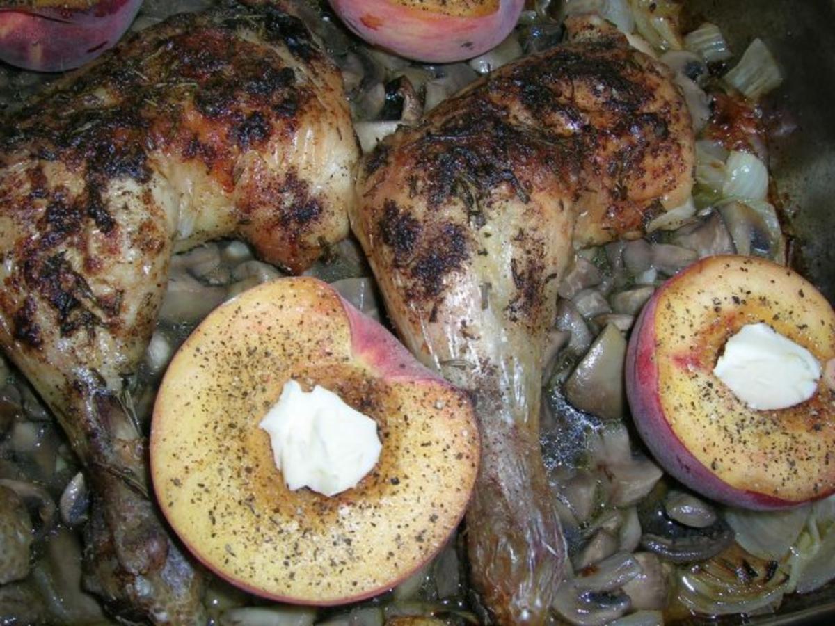 Hähnchenschenkel mit Sektschwips, Rosmarin und Pfirsischen - eine leckere Pfanne - - Rezept - Bild Nr. 3