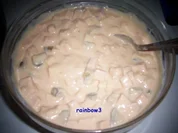 Salat: Wurst-Käse-Salat mit Joghurt-Dressing - Rezept