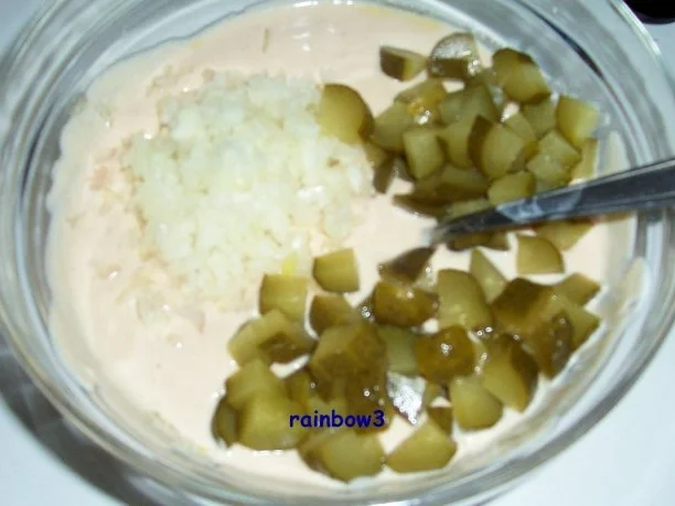 Salat: Wurst-Käse-Salat mit Joghurt-Dressing - Rezept - Bild Nr. 4