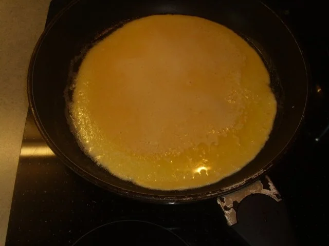 Gerollte Eierkuchen mit Pflaumen Füllung - Rezept - Bild Nr. 4