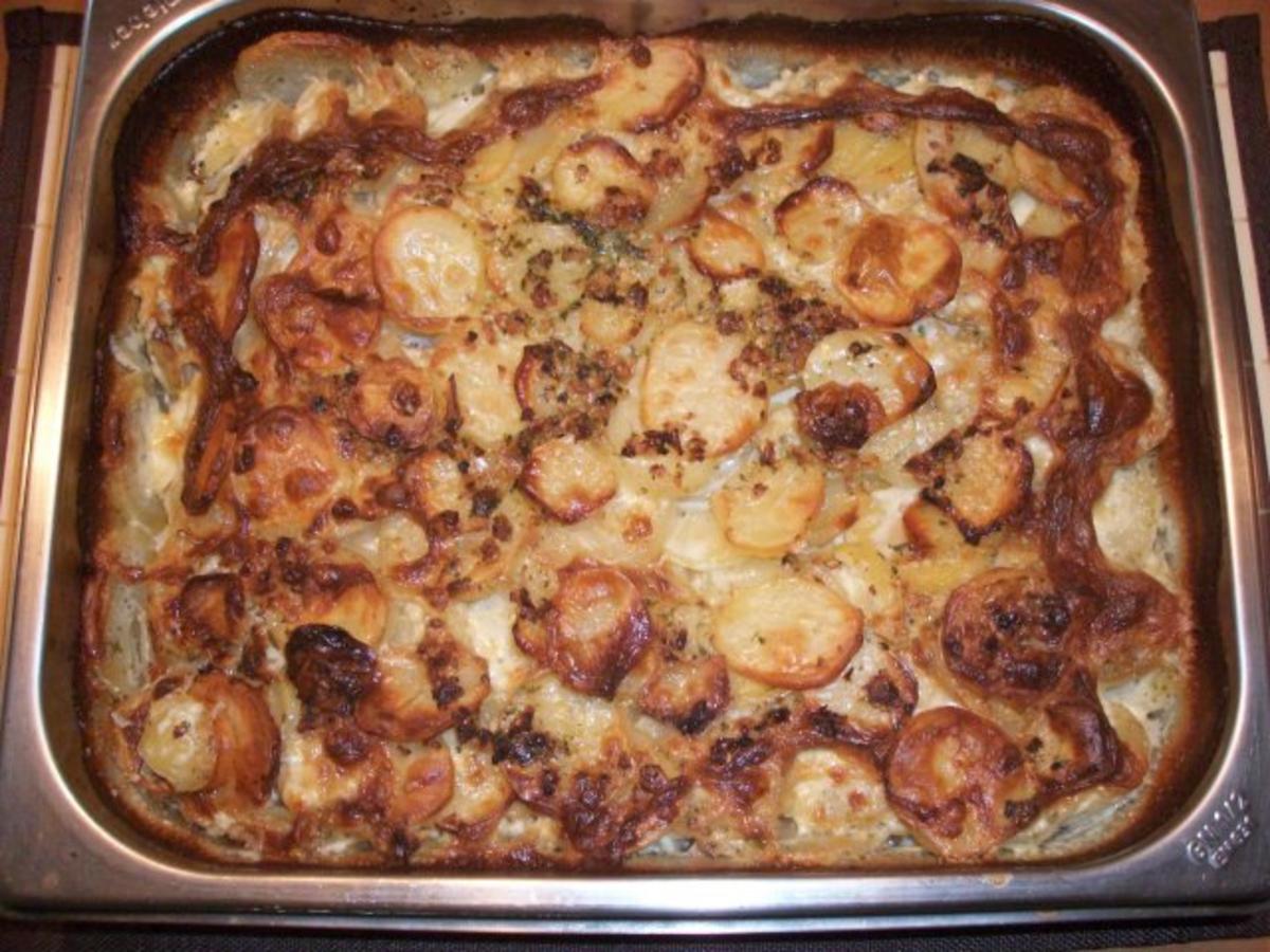 Knoblauch Kräuterkartoffeln - einfach - 139 kcal/100g Knoblauch Kräuterkartoffeln - einfach - 139 kcal/100g