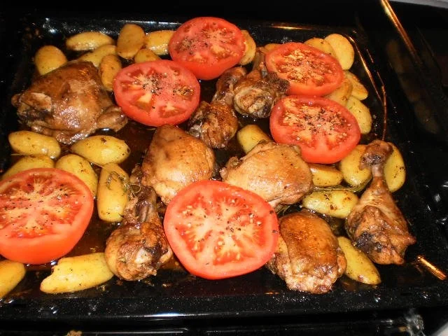 Hähnchenkeulen mit Rosmarin-Kartoffeln - Rezept - Bild Nr. 8