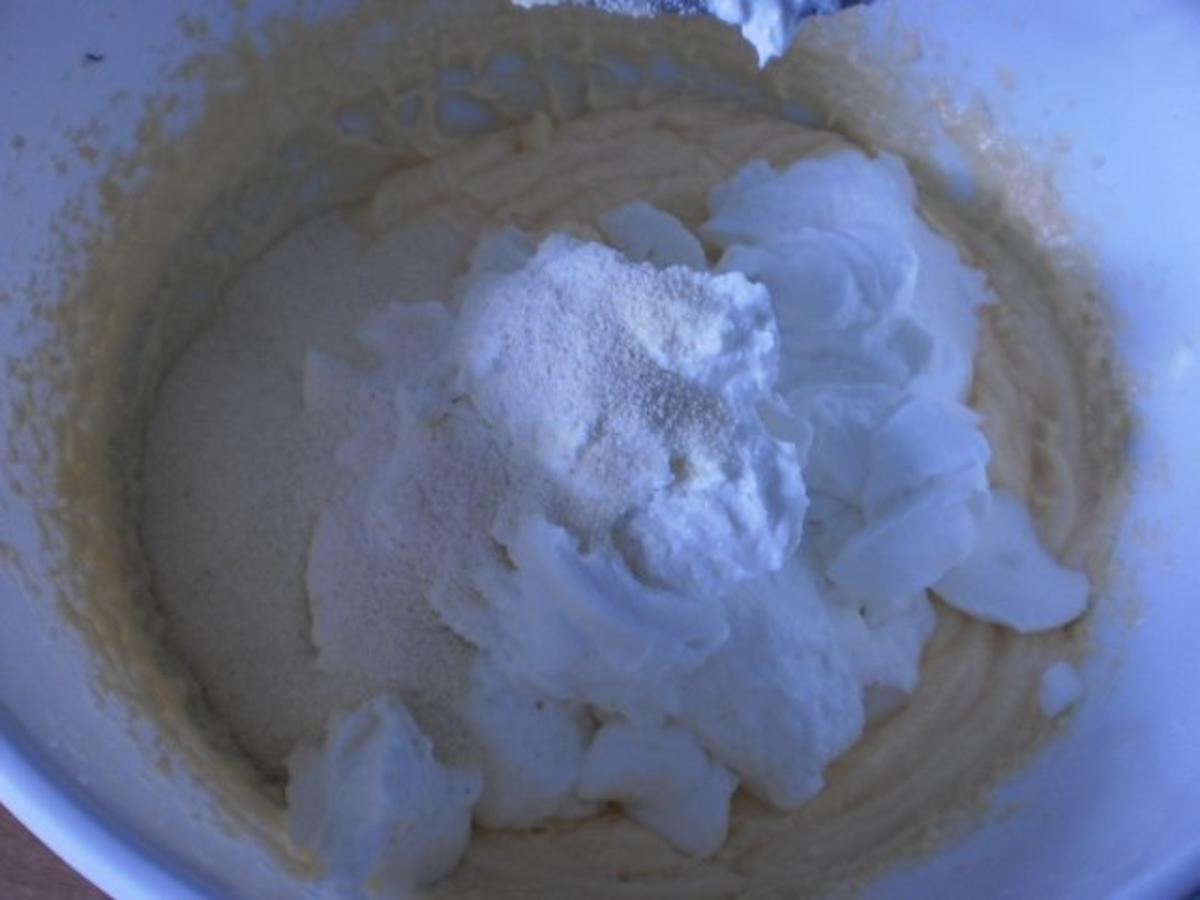 Pflaumen-Quark-Streuselkuchen - Rezept - Bild Nr. 8