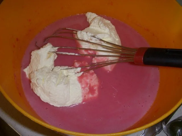 Rezept: JOHANNISBEERSCHNITTEN Bild Nr. 3 JOHANNISBEERSCHNITTEN - Rezept - Bild Nr. 3