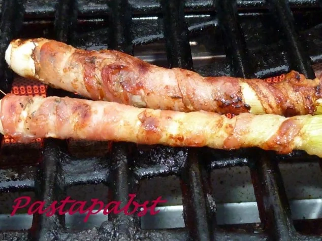 Frühlingszwiebeln in Speck gepackt - Rezept - Bild Nr. 3