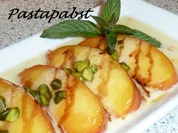 Gebratene Nektarinen mit Schoko-Minz-Sauce - Rezept