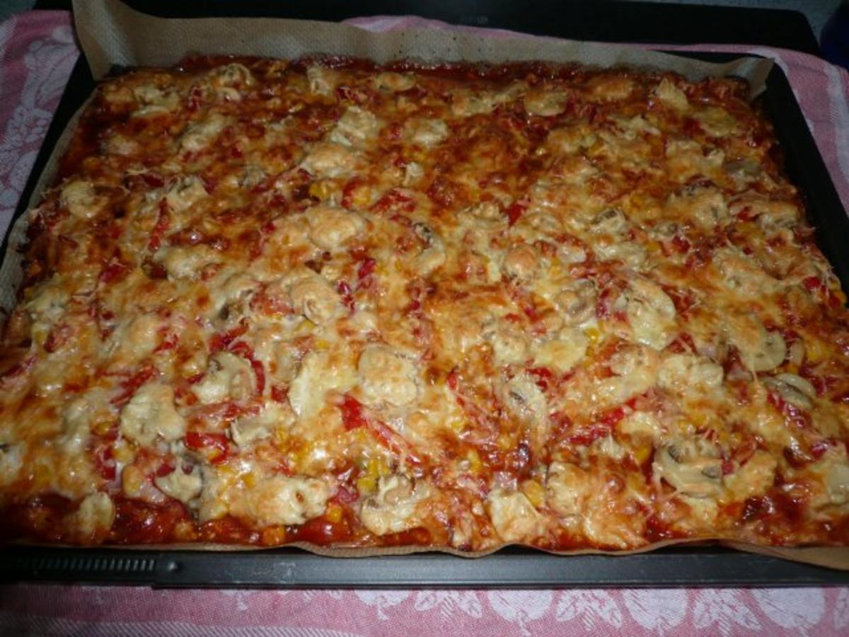 Pizzaboden & Tomatensoße italienisch - Rezept - Bild Nr. 3