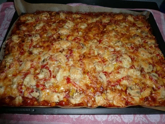 Pizzaboden & Tomatensoße italienisch - Rezept - Bild Nr. 3