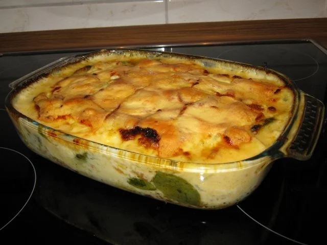 Kartoffelgratin mit Gemüse und Spinat - Rezept