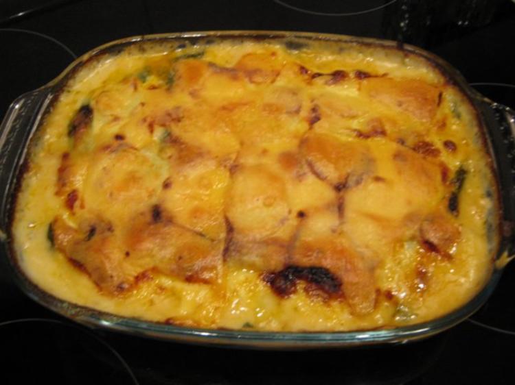 Kartoffelgratin mit Gemüse und Spinat - einfach - 330 kcal/100g