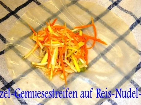 Wurzelgemuese-Fruehlings-Roellchen-Vegetarisch mit Sweet and Hot-Tip - Rezept - Bild Nr. 4
