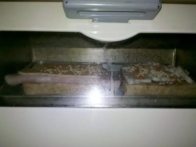 Frühstück: Überbackener Frühstückstoast - Rezept - Bild Nr. 5