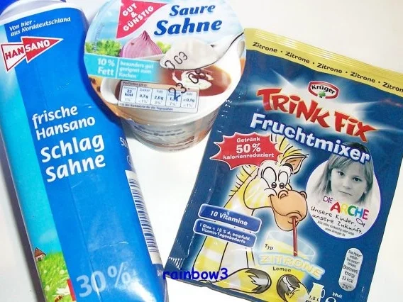 Backen: Zitronige Sahne-Torte mit zweierlei Sahne - Rezept - Bild Nr. 4