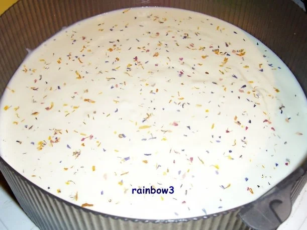 Backen: Zitronige Sahne-Torte mit zweierlei Sahne - Rezept - Bild Nr. 8