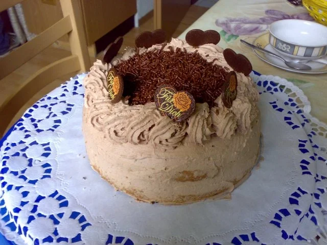 Rezept: kleine Schoko-Buttercremetorte kleine Schoko-Buttercremetorte - Rezept