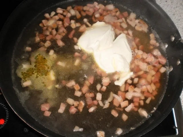 Spaghetti mit Rahmspecksauce - Rezept - Bild Nr. 3