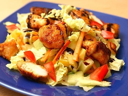 Sommersalat mit Hähnchenbrust und Melone - Rezept