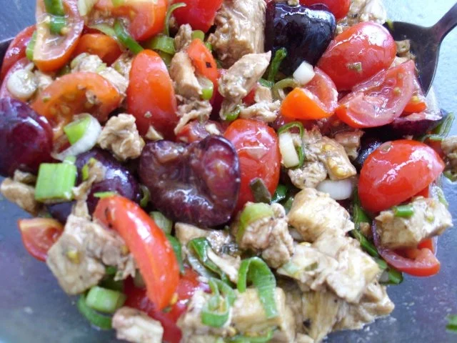 Salat: Tomaten-Kirschen-Mozzarella - Rezept