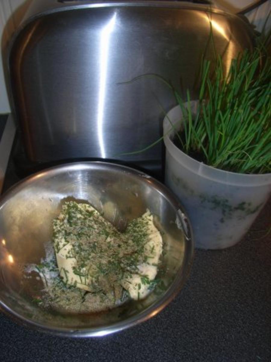 BiNe` S KRÆUTERBUTTER - Rezept - Bild Nr. 3