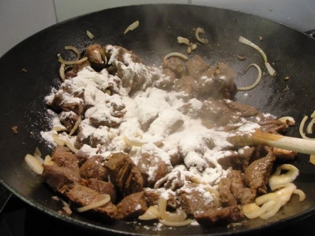 Rezept: Rahmgulasch Bild Nr. 5 Rahmgulasch - Rezept - Bild Nr. 5