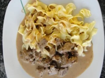 Rezept: Rahmgulasch Bild Nr. 7 Rahmgulasch - Rezept - Bild Nr. 7