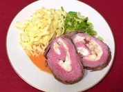 Gefülltes Kalbsfilet an Hagebuttensoße und Bandnudeln - Rezept - Bild Nr. 9