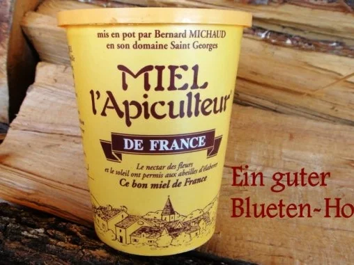 Schokoladen-Torte mit Johannisbeer-Gelée - Rezept - Bild Nr. 3