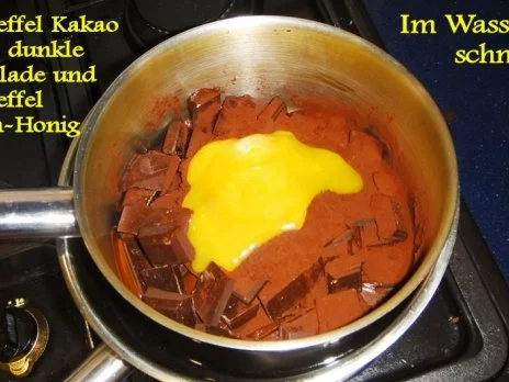 Schokoladen-Torte mit Johannisbeer-Gelée - Rezept - Bild Nr. 5