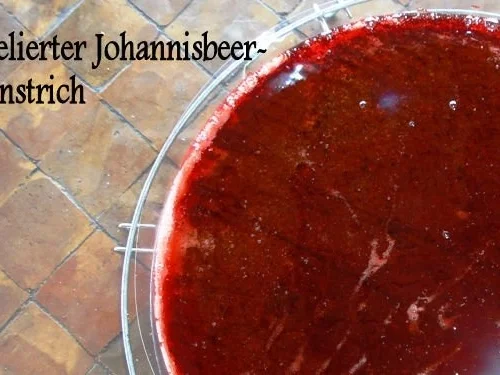 Schokoladen-Torte mit Johannisbeer-Gelée - Rezept - Bild Nr. 10