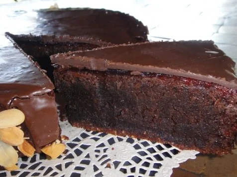 Schokoladen-Torte mit Johannisbeer-Gelée - Rezept - Bild Nr. 12