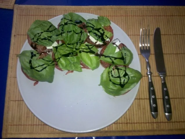Vegetarisch: Basilikum-Plätzchen mit Ziegenkäse - Rezept - Bild Nr. 7