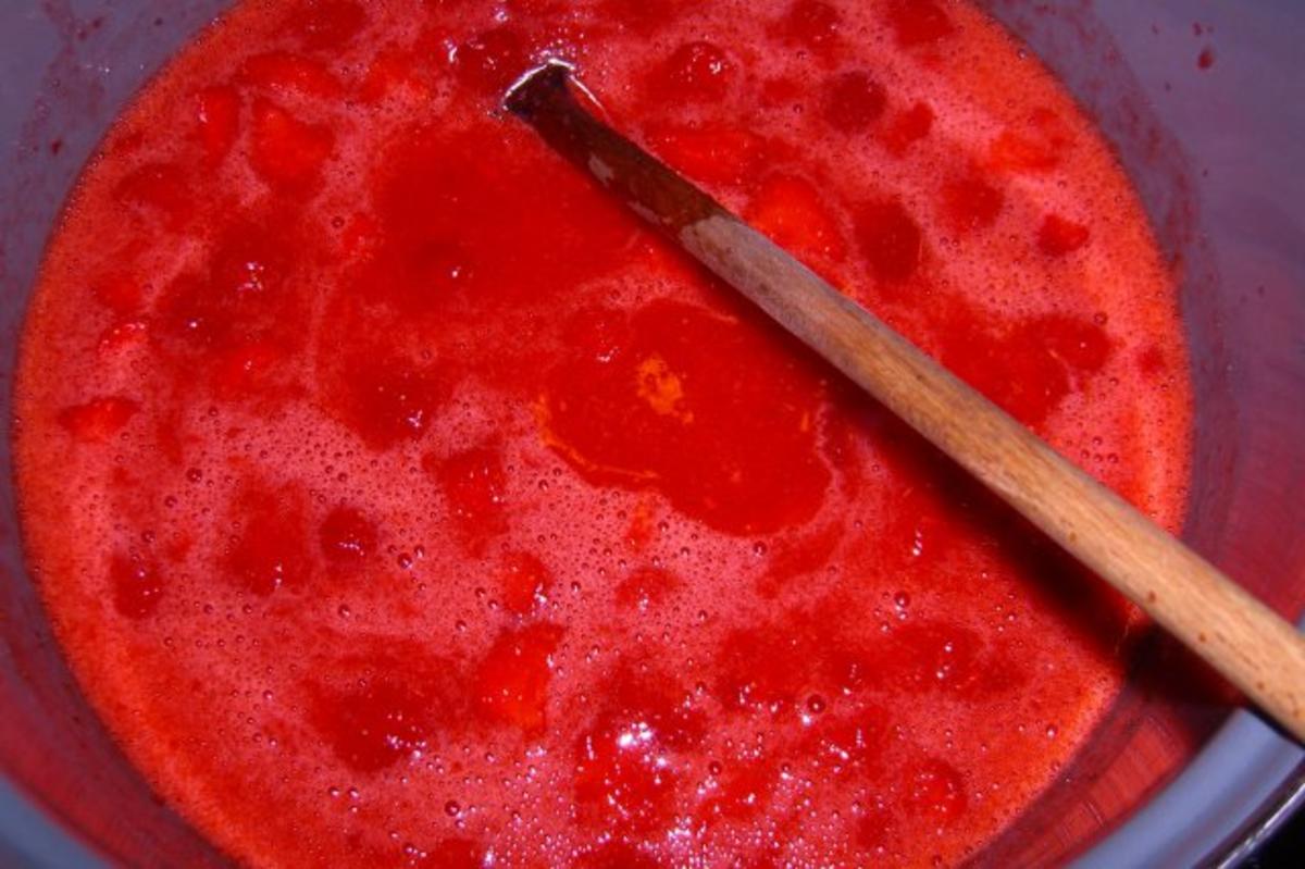 Erdbeer-Kokos-Marmelade - Rezept - Bild Nr. 6