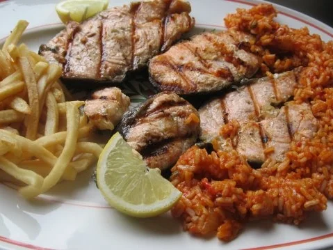 Rezept: Lachskotelett mit 80 Grad und Knoblauchsauce Lachskotelett mit 80 Grad und Knoblauchsauce - Rezept