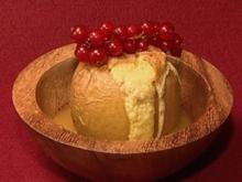 'Geschenk der Idunn' – mit Gries gefüllter Bratapfel auf Honigkaramell (Tommy Krappweis) - Rezept