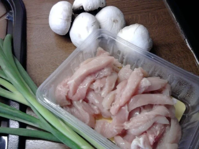 Rezept: Hähnchengeschnetzeltes mit Frischkäse Bild Nr. 2 Hähnchengeschnetzeltes mit Frischkäse - Rezept - Bild Nr. 2