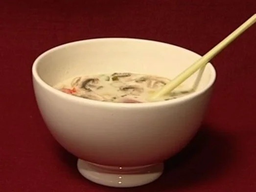 Hühnchen pickt gegen Kokosnuss (Sara Schätzl) - Rezept