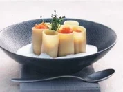 Cannelloni mit geschmolzenen Tomaten und Parmesan- Schaum - Rezept