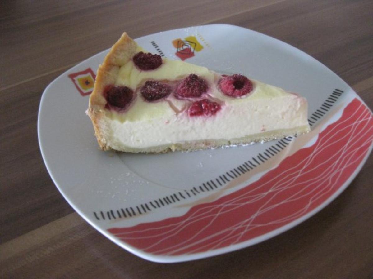 Bilder für Himbeerkuchen Rahmkuchen mit Himbeeren - Rezept