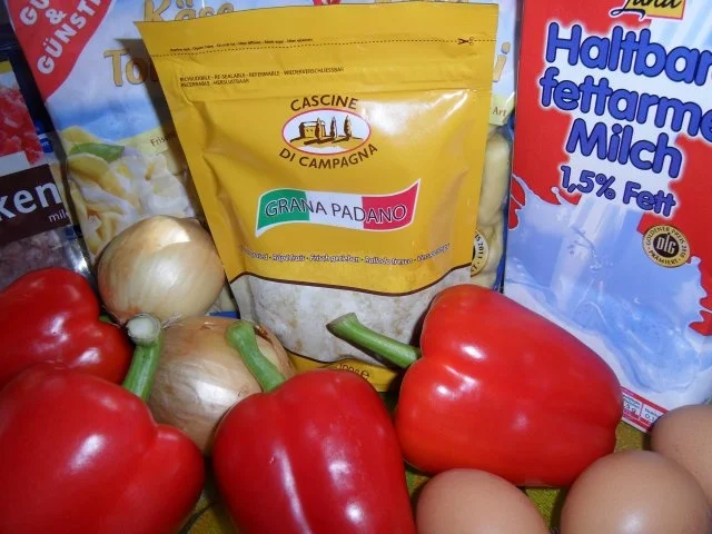 Tortellini-Auflauf „Rot-Weiß” - Rezept - Bild Nr. 3